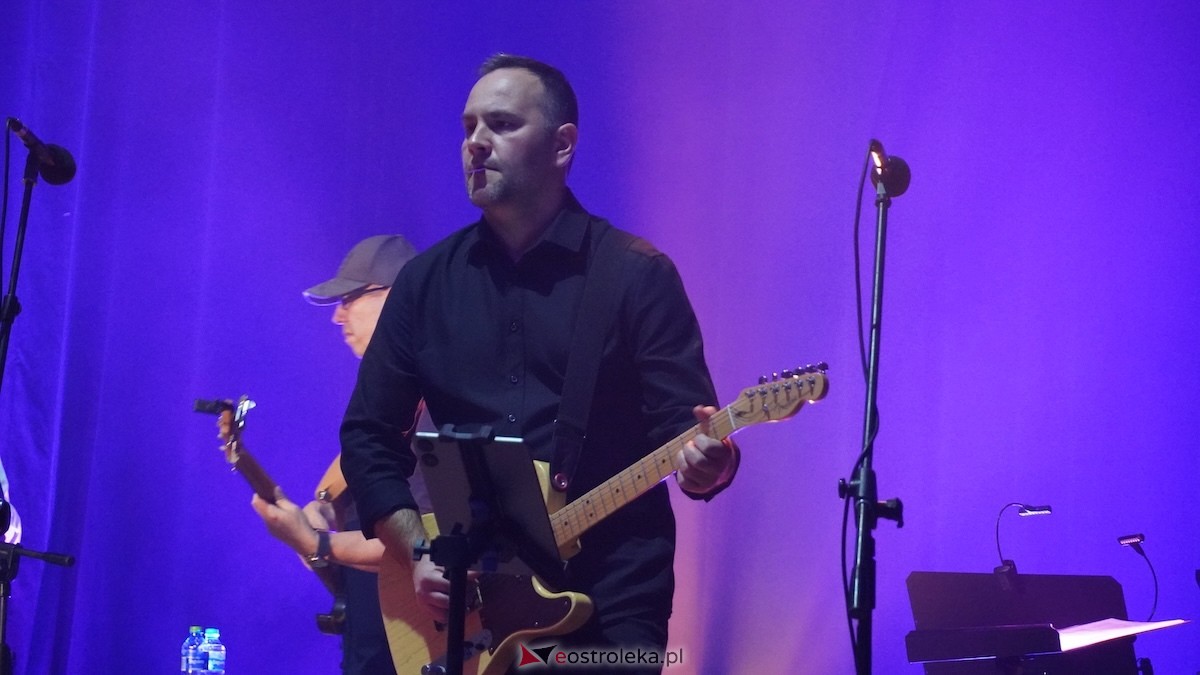 Jubileuszowy koncert zespołu Droga na Ostrołękę [3.11.2025] - zdjęcie #40 - eOstroleka.pl