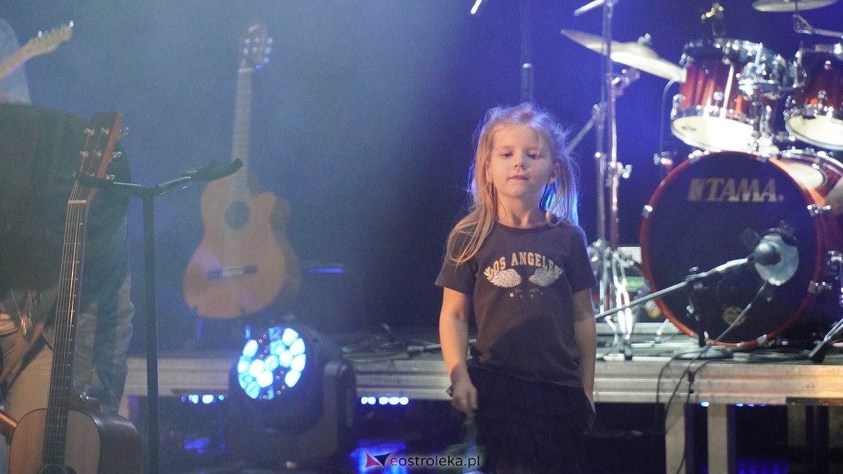 Jubileuszowy koncert zespołu Droga na Ostrołękę [3.11.2025] - zdjęcie #38 - eOstroleka.pl