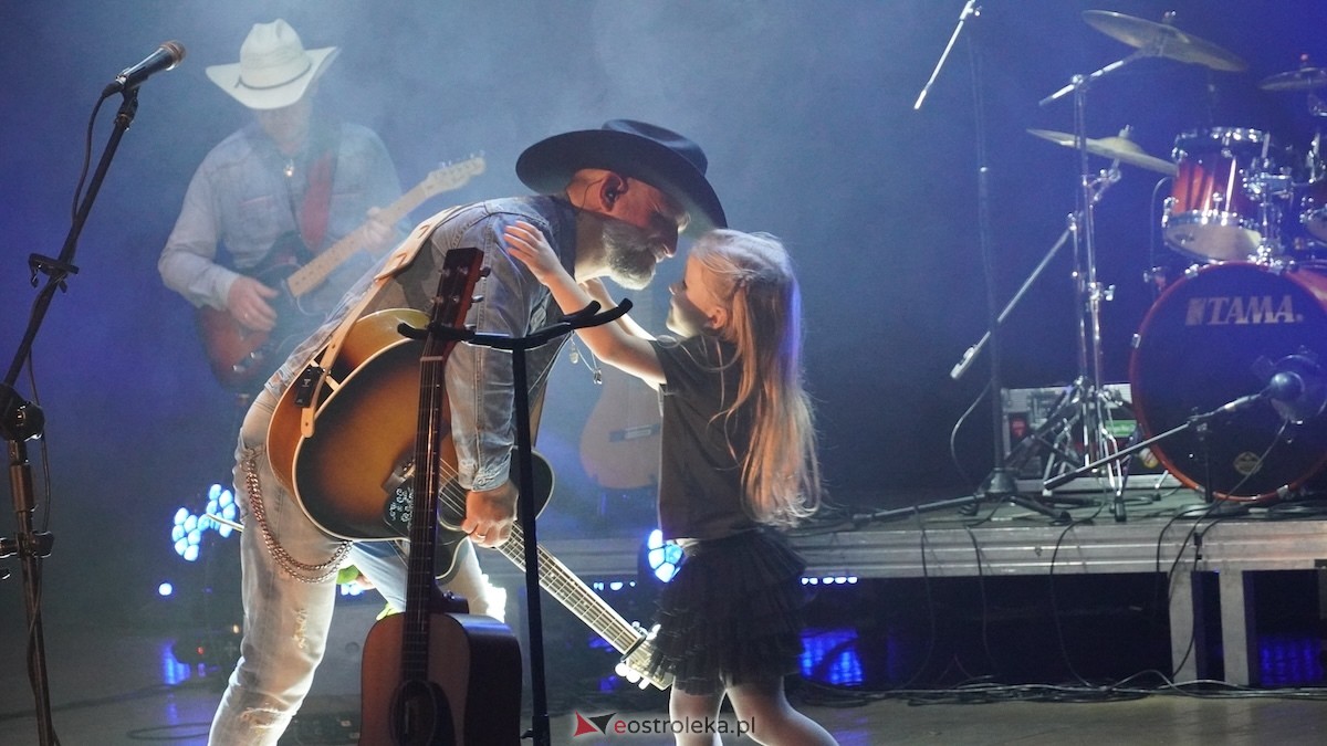 Jubileuszowy koncert zespołu Droga na Ostrołękę [3.11.2025] - zdjęcie #33 - eOstroleka.pl