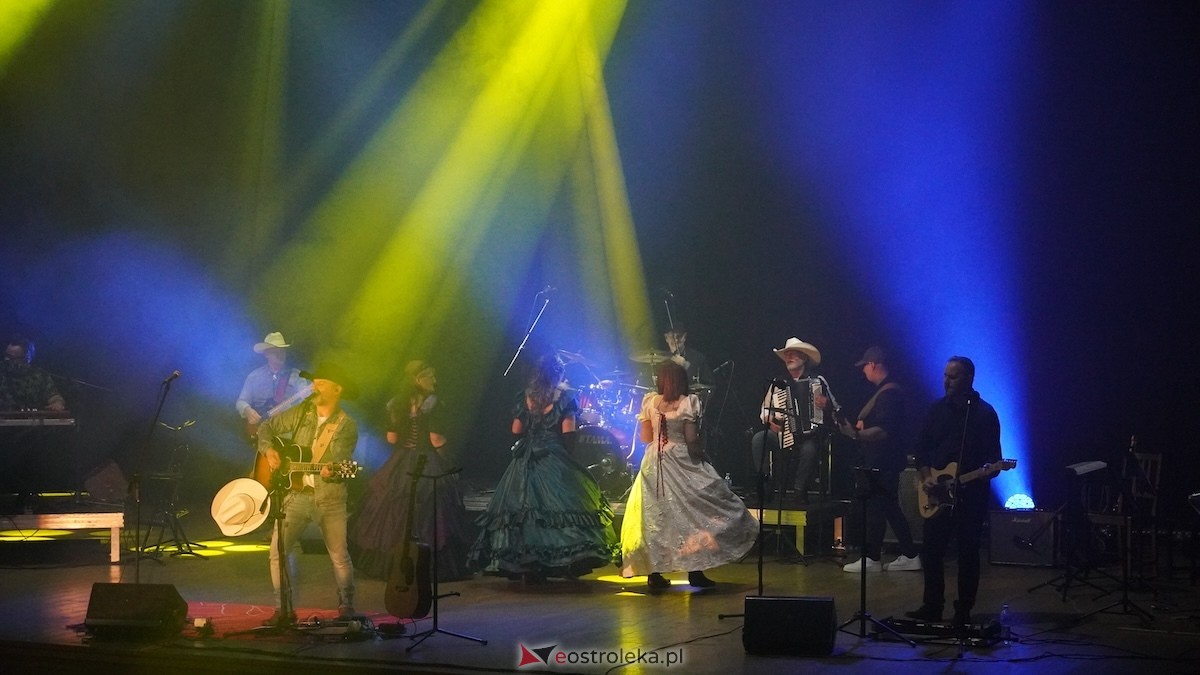 Jubileuszowy koncert zespołu Droga na Ostrołękę [3.11.2025] - zdjęcie #11 - eOstroleka.pl