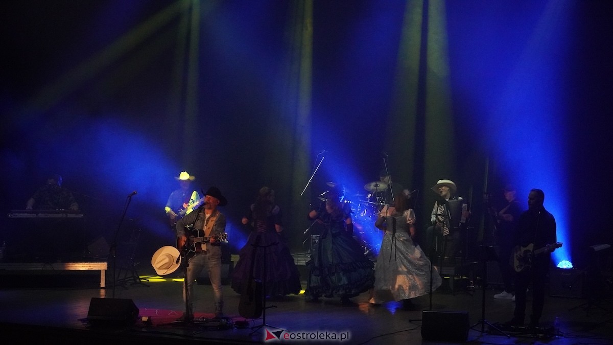Jubileuszowy koncert zespołu Droga na Ostrołękę [3.11.2025] - zdjęcie #10 - eOstroleka.pl