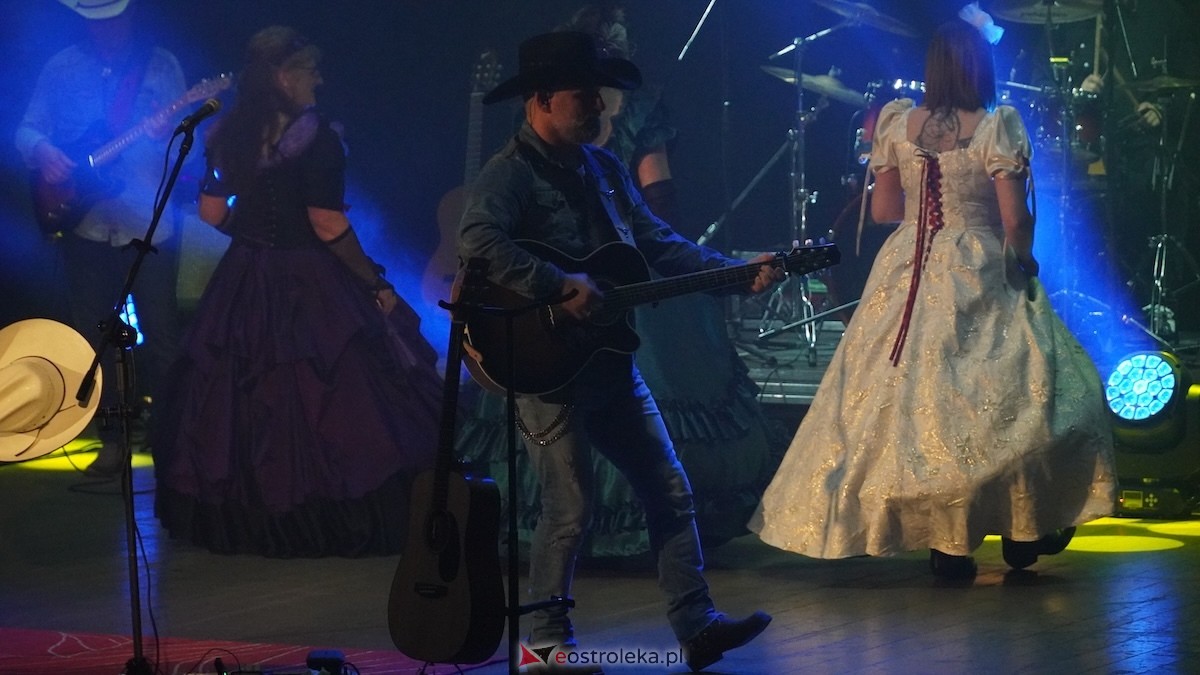 Jubileuszowy koncert zespołu Droga na Ostrołękę [3.11.2025] - zdjęcie #4 - eOstroleka.pl