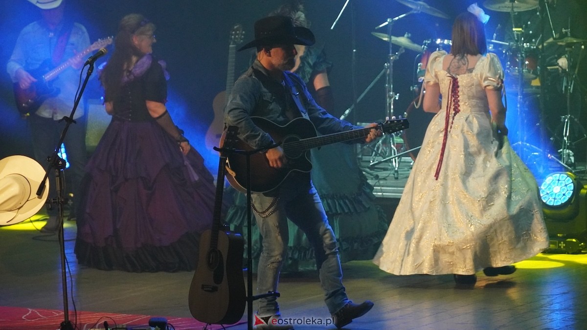 Jubileuszowy koncert zespołu Droga na Ostrołękę [3.11.2025] - zdjęcie #3 - eOstroleka.pl