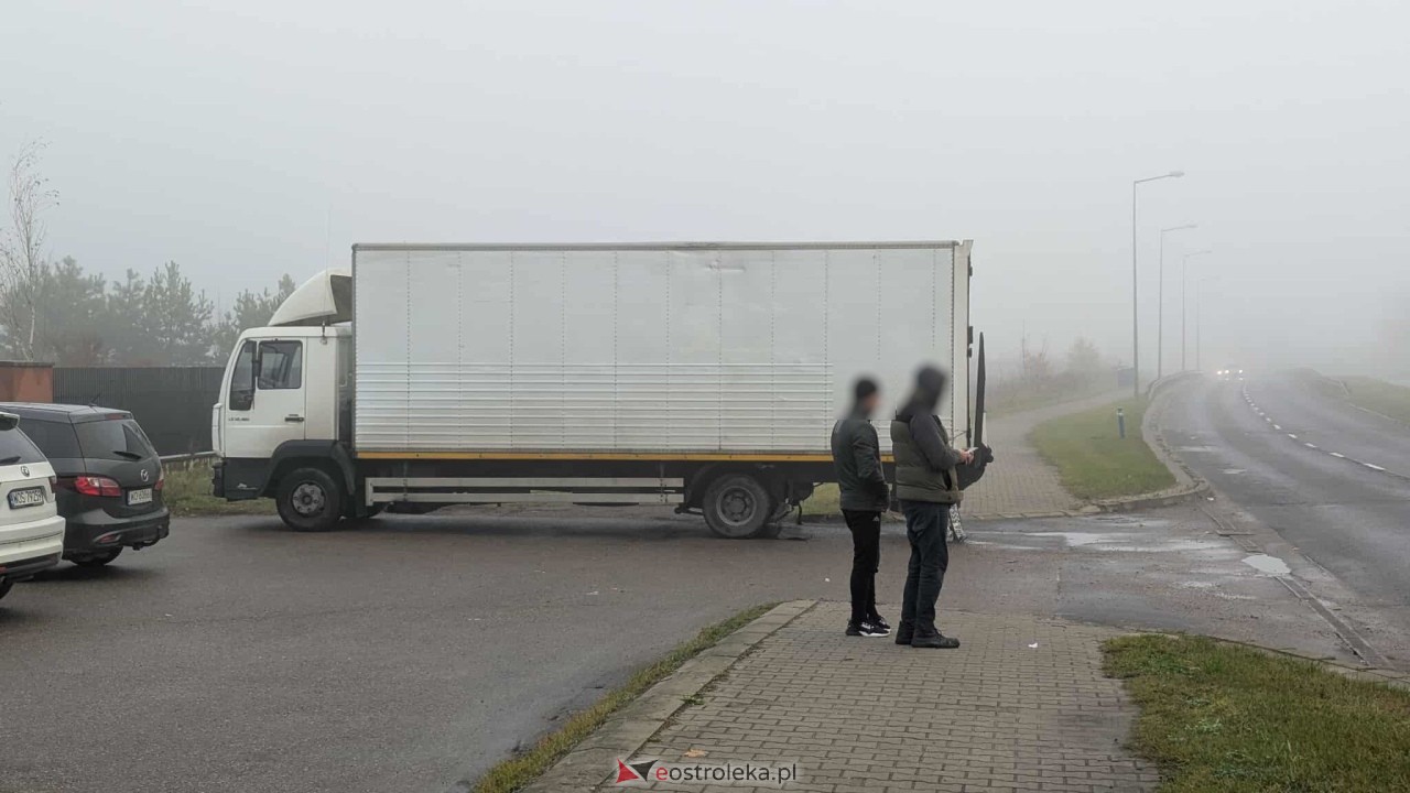 Wypadek na obwodnicy [04.11.2025] - zdjęcie #7 - eOstroleka.pl