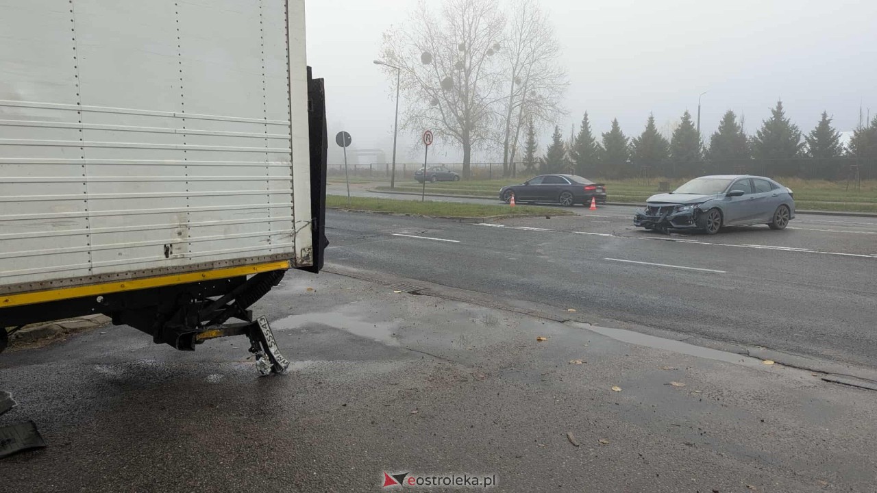 Wypadek na obwodnicy [04.11.2025] - zdjęcie #4 - eOstroleka.pl