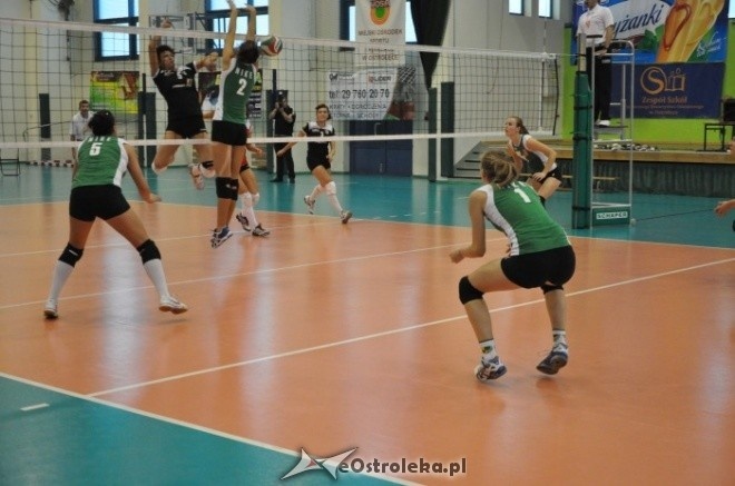 Nike Ostrołęka - UKS Ozorków (29.10.2011) - zdjęcie #24 - eOstroleka.pl