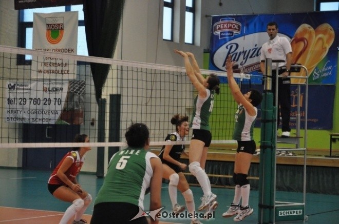 Nike Ostrołęka - UKS Ozorków (29.10.2011) - zdjęcie #9 - eOstroleka.pl