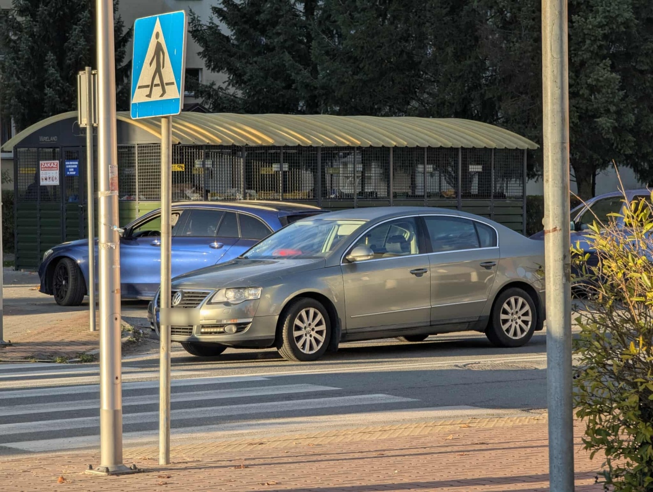 Wypadek na Sikorskiego [6.11.2025] - zdjęcie #13 - eOstroleka.pl