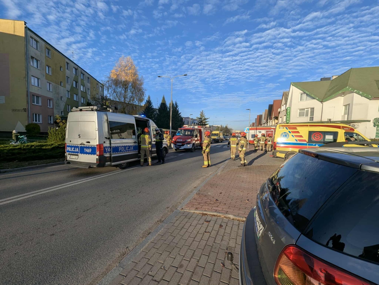 Wypadek na Sikorskiego [6.11.2025] - zdjęcie #10 - eOstroleka.pl