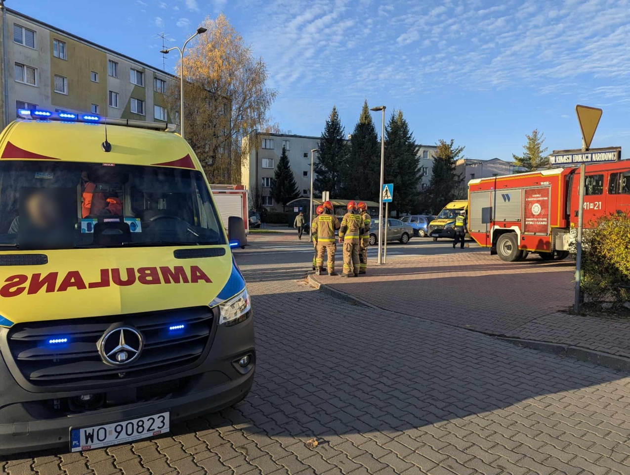 Wypadek na Sikorskiego [6.11.2025] - zdjęcie #7 - eOstroleka.pl