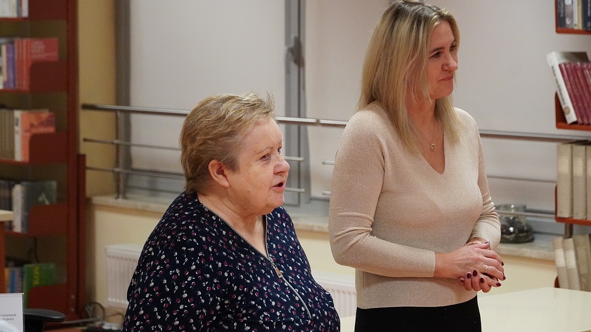 Ostrołęcka premiera tomiku poezji “Carmina cantare”, Katarzyny Łady [06.11.2025] - zdjęcie #19 - eOstroleka.pl