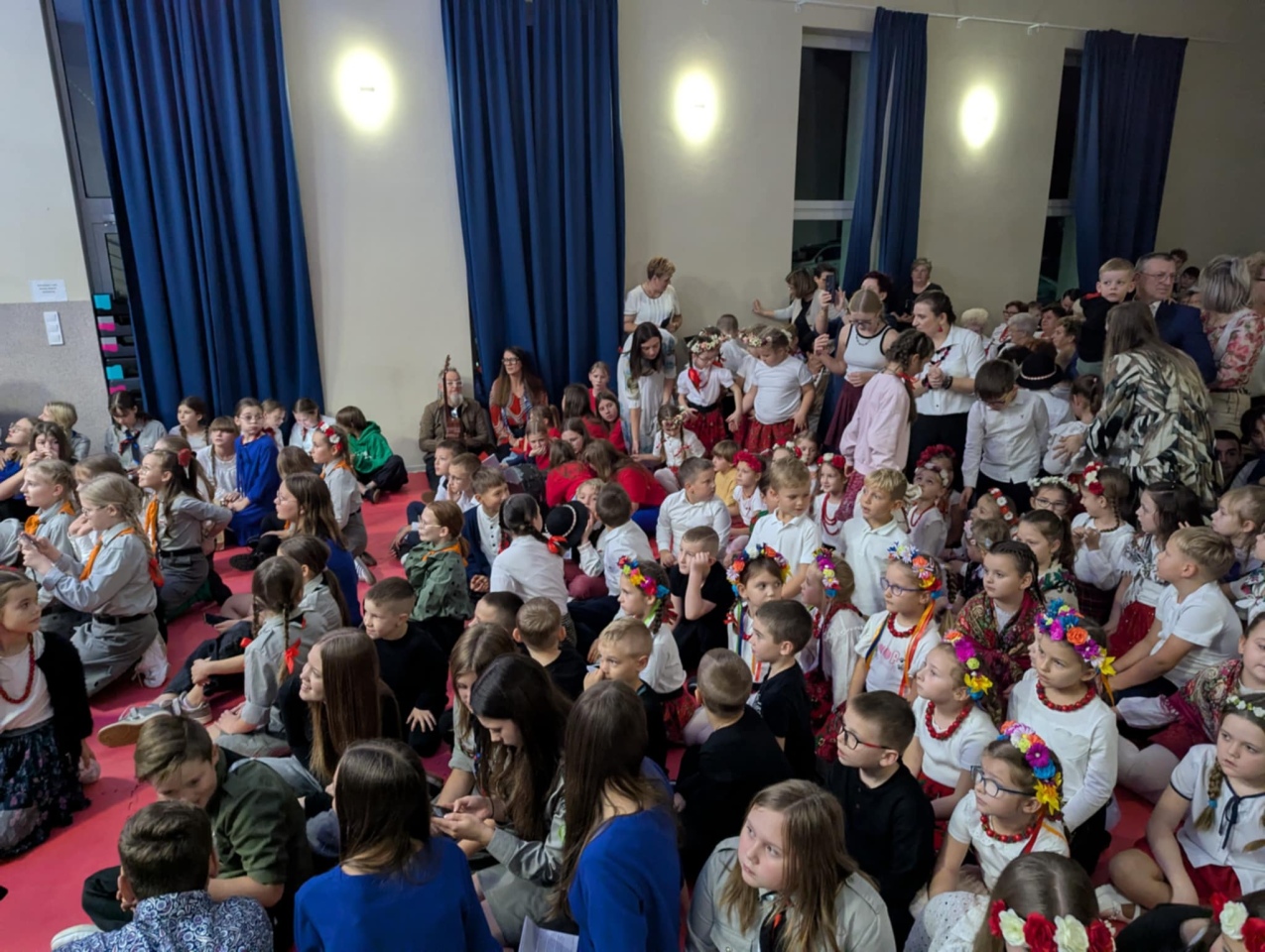 Koncert charytatywny w Goworowie [6.11.2025] - zdjęcie #28 - eOstroleka.pl