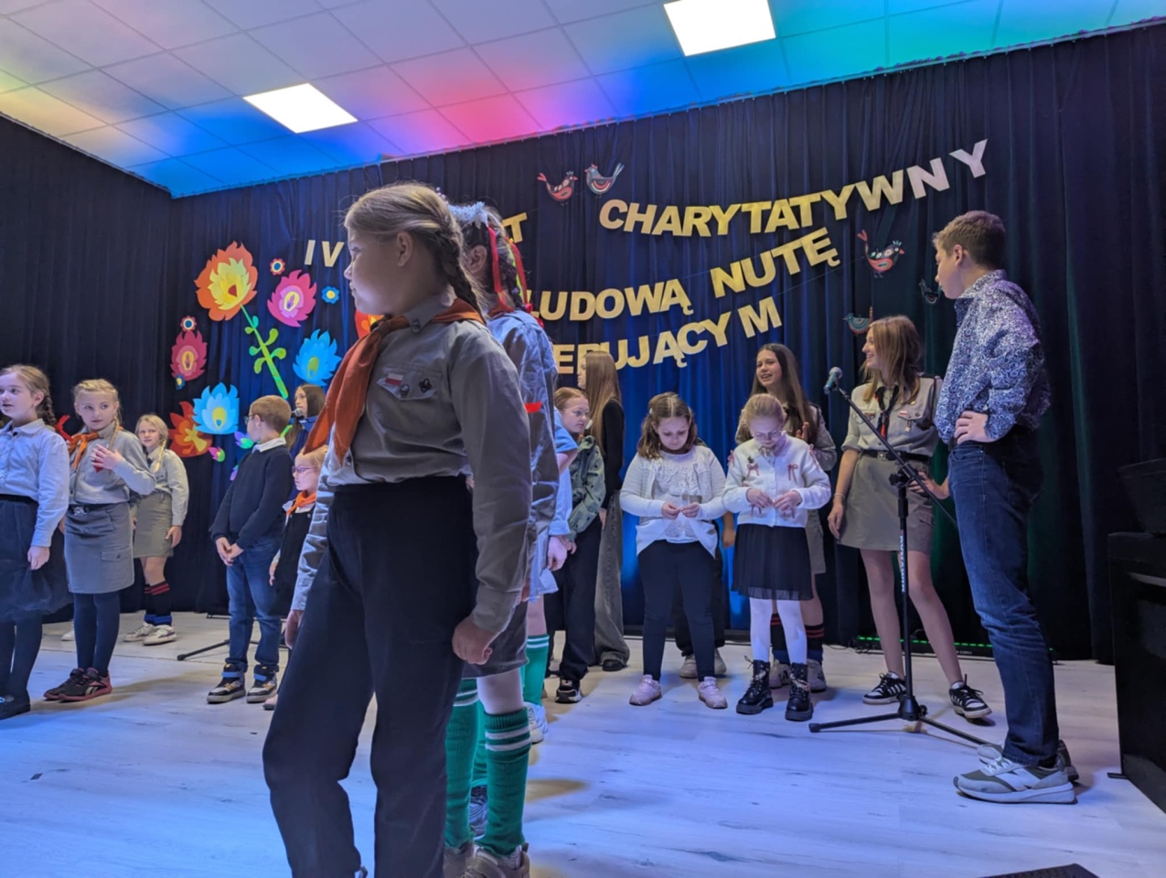 Koncert charytatywny w Goworowie [6.11.2025] - zdjęcie #25 - eOstroleka.pl