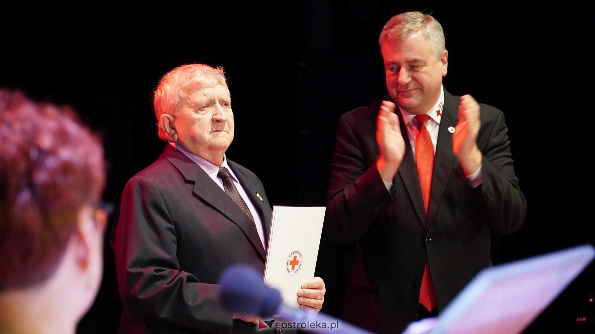 Gala Honorowych Dawców Krwi w Ostrołęce [08.11.2025] - zdjęcie #72 - eOstroleka.pl