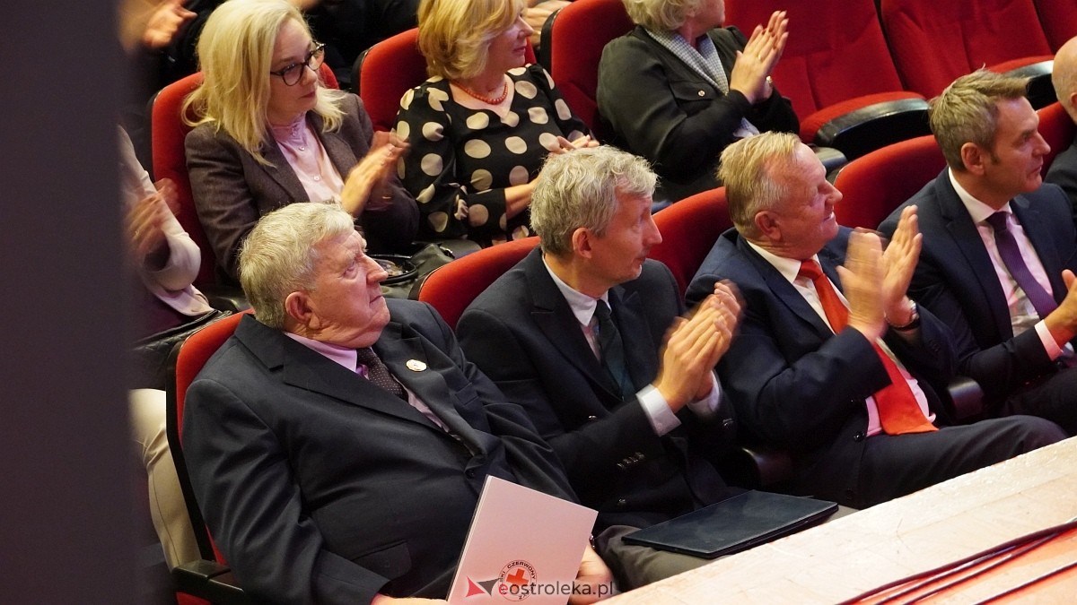 Gala Honorowych Dawców Krwi w Ostrołęce [08.11.2025] - zdjęcie #65 - eOstroleka.pl