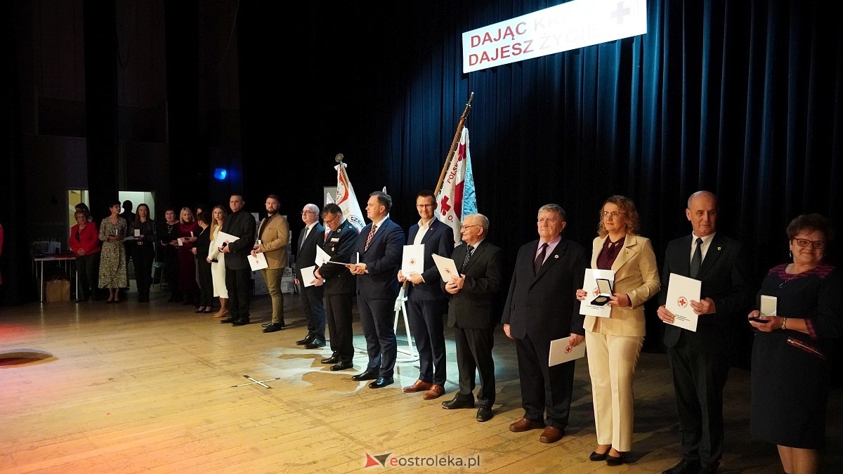 Gala Honorowych Dawców Krwi w Ostrołęce [08.11.2025] - zdjęcie #8 - eOstroleka.pl