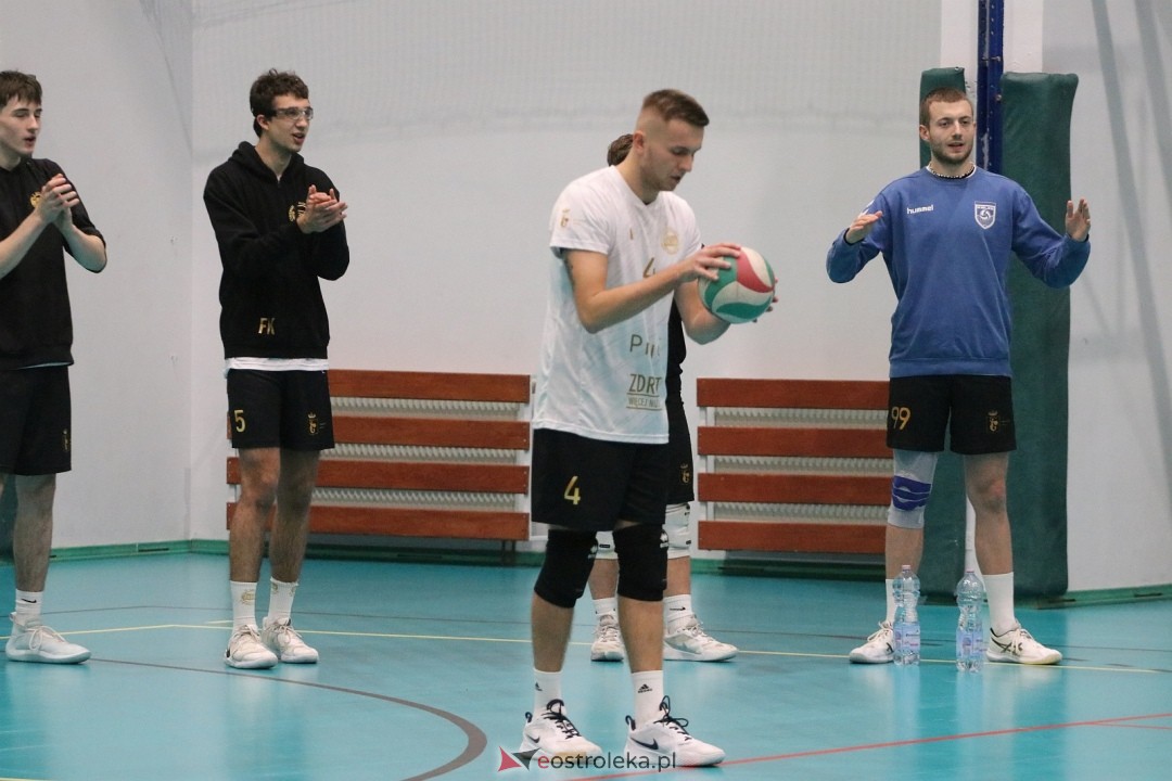SPS Volley Ostrołęka - Iskra Warszawa [8.11.2025] - zdjęcie #66 - eOstroleka.pl
