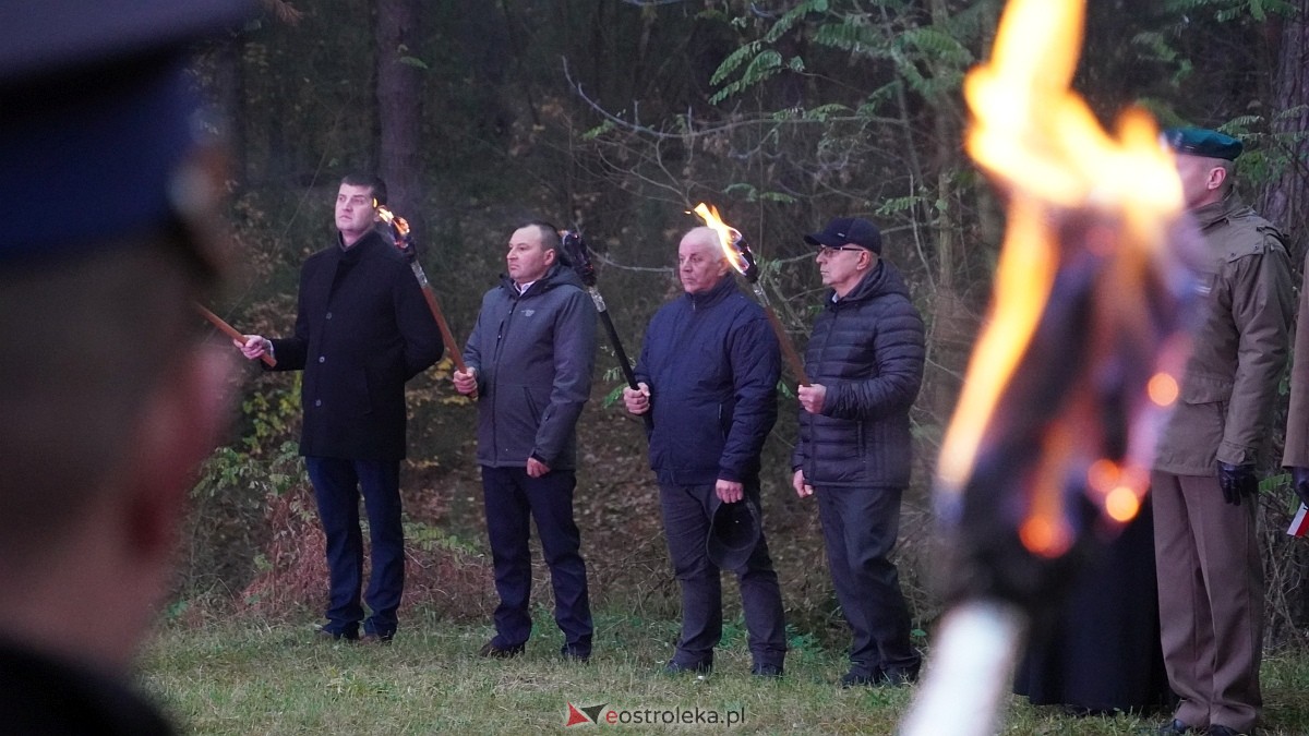 Uroczystość Za Obrońców Ojczyzny w Kamiance [08.11.2025] - zdjęcie #110 - eOstroleka.pl