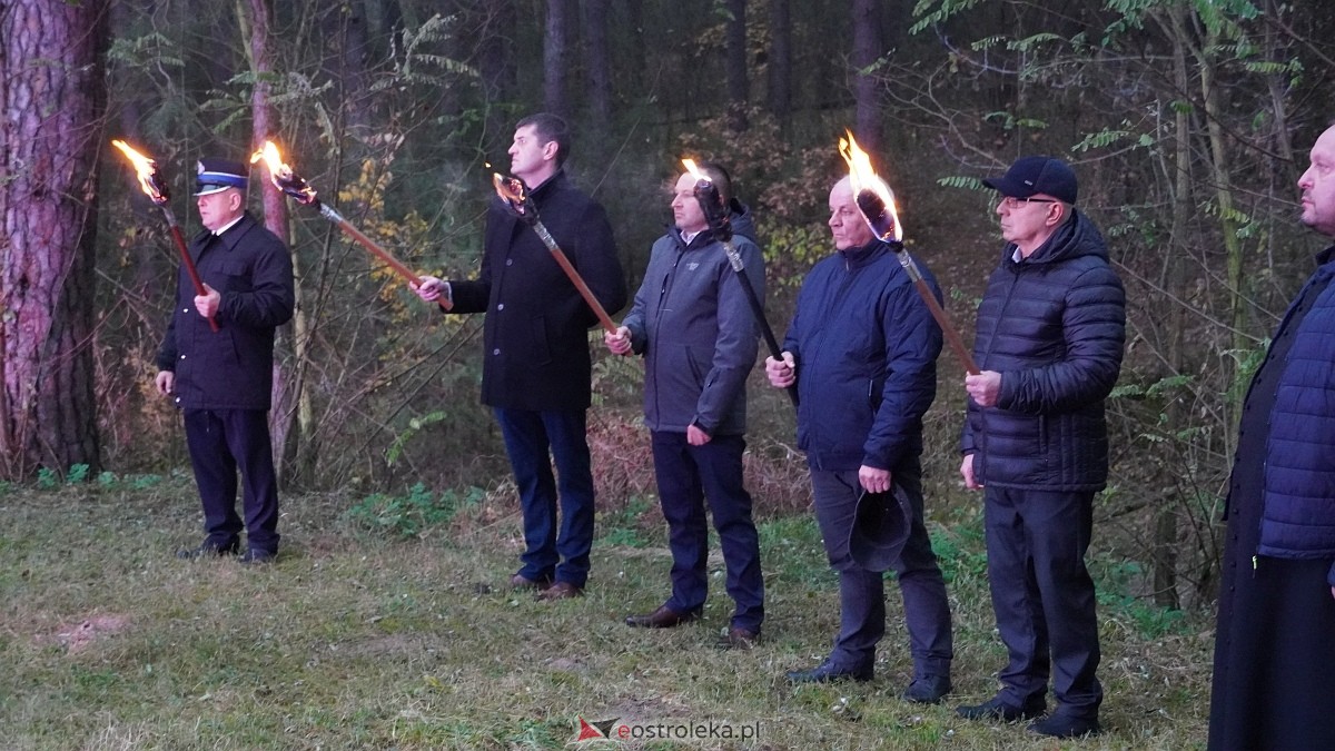 Uroczystość Za Obrońców Ojczyzny w Kamiance [08.11.2025] - zdjęcie #108 - eOstroleka.pl