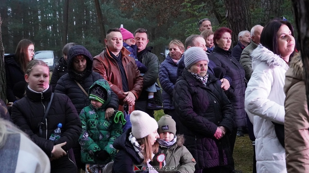 Uroczystość Za Obrońców Ojczyzny w Kamiance [08.11.2025] - zdjęcie #91 - eOstroleka.pl
