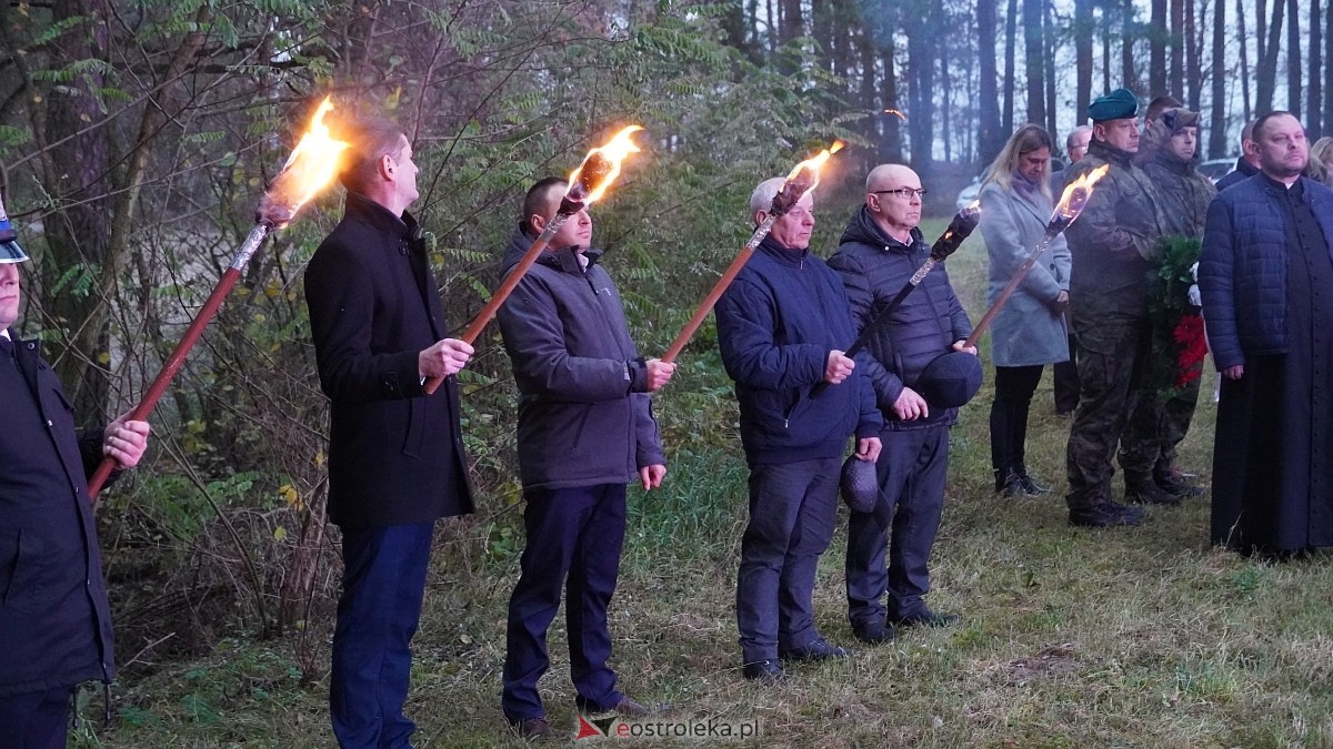 Uroczystość Za Obrońców Ojczyzny w Kamiance [08.11.2025] - zdjęcie #85 - eOstroleka.pl