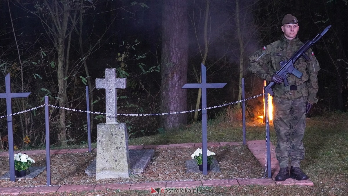 Uroczystość Za Obrońców Ojczyzny w Kamiance [08.11.2025] - zdjęcie #81 - eOstroleka.pl