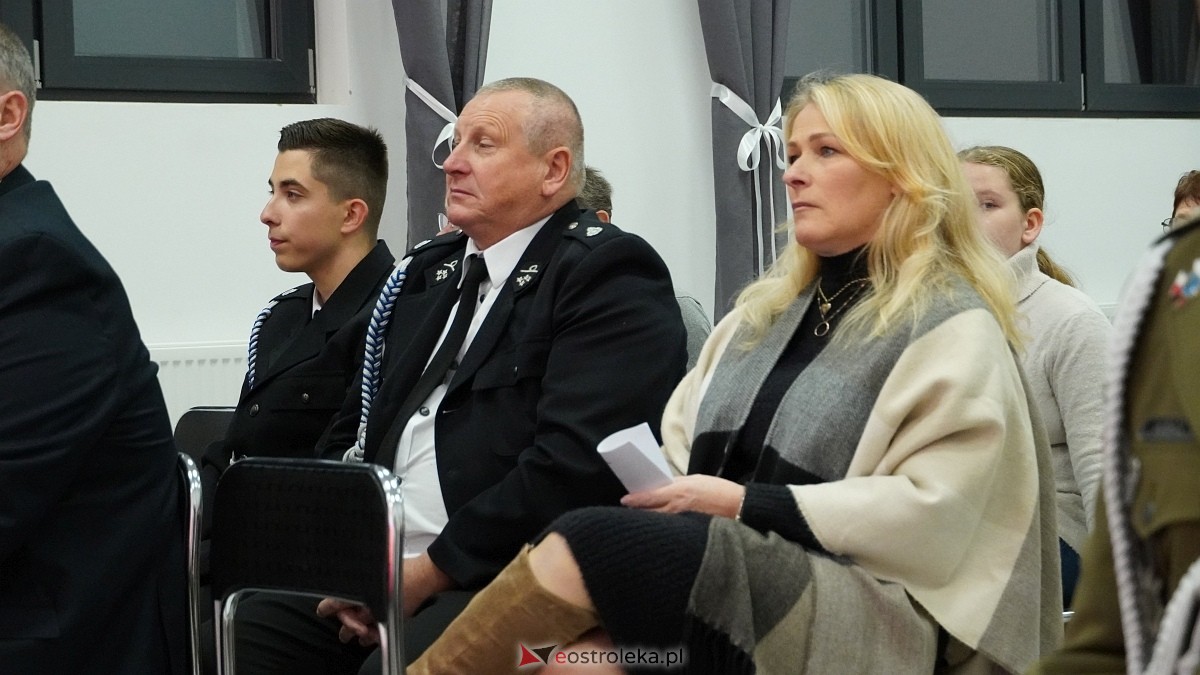 Uroczystość Za Obrońców Ojczyzny w Kamiance [08.11.2025] - zdjęcie #47 - eOstroleka.pl