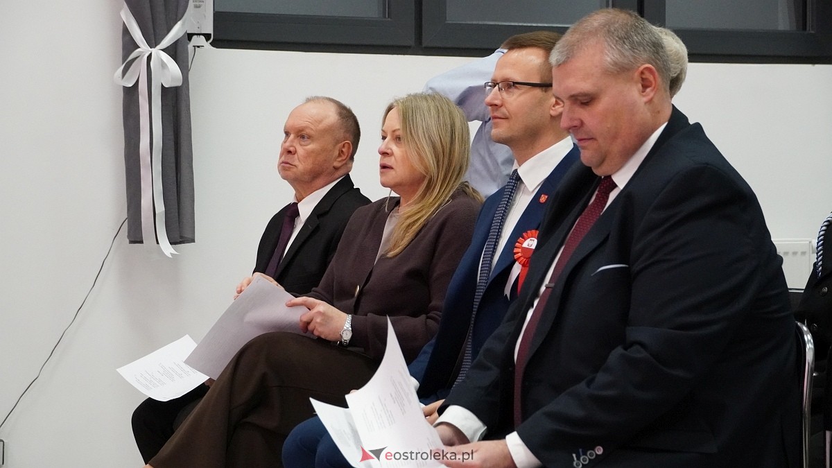 Uroczystość Za Obrońców Ojczyzny w Kamiance [08.11.2025] - zdjęcie #44 - eOstroleka.pl