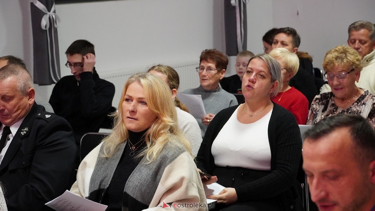 Uroczystość Za Obrońców Ojczyzny w Kamiance [08.11.2025] - zdjęcie #2 - eOstroleka.pl