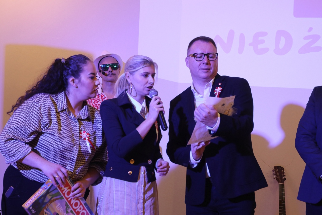 Rodzinny Dzień Niepodległości w Morskiej Krainie [9.11.2025] - zdjęcie #60 - eOstroleka.pl