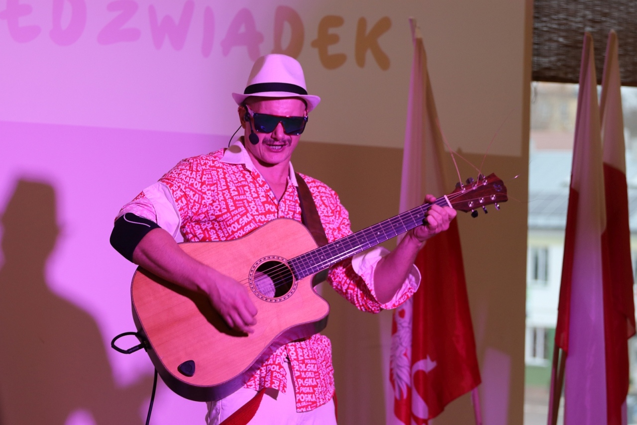 Rodzinny Dzień Niepodległości w Morskiej Krainie [9.11.2025] - zdjęcie #5 - eOstroleka.pl