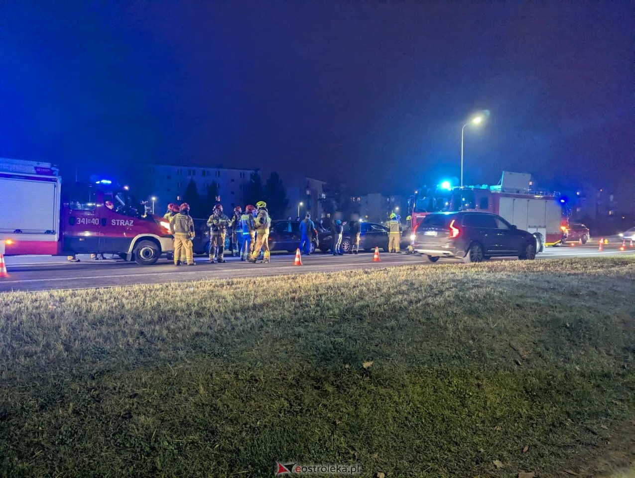 Kolizja 4 aut przy Steyera [10.11.2025] - zdjęcie #16 - eOstroleka.pl