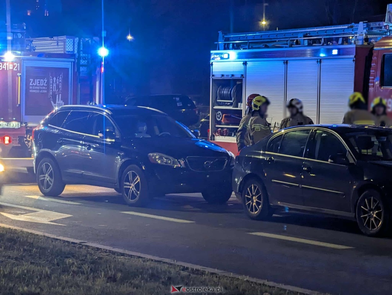 Kolizja 4 aut przy Steyera [10.11.2025] - zdjęcie #12 - eOstroleka.pl