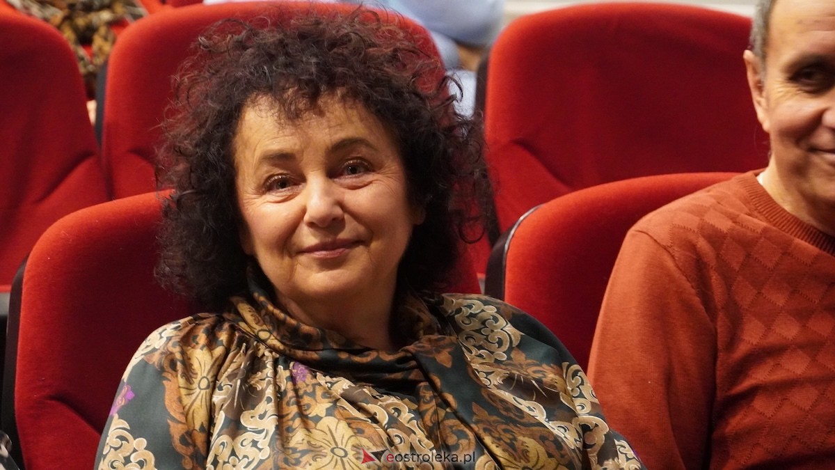 Niezwykłe spotkanie kultur w rytmie przyjaźni: Ostrołęka i Hiszpania w OCK! [10.11.2025] - zdjęcie #122 - eOstroleka.pl