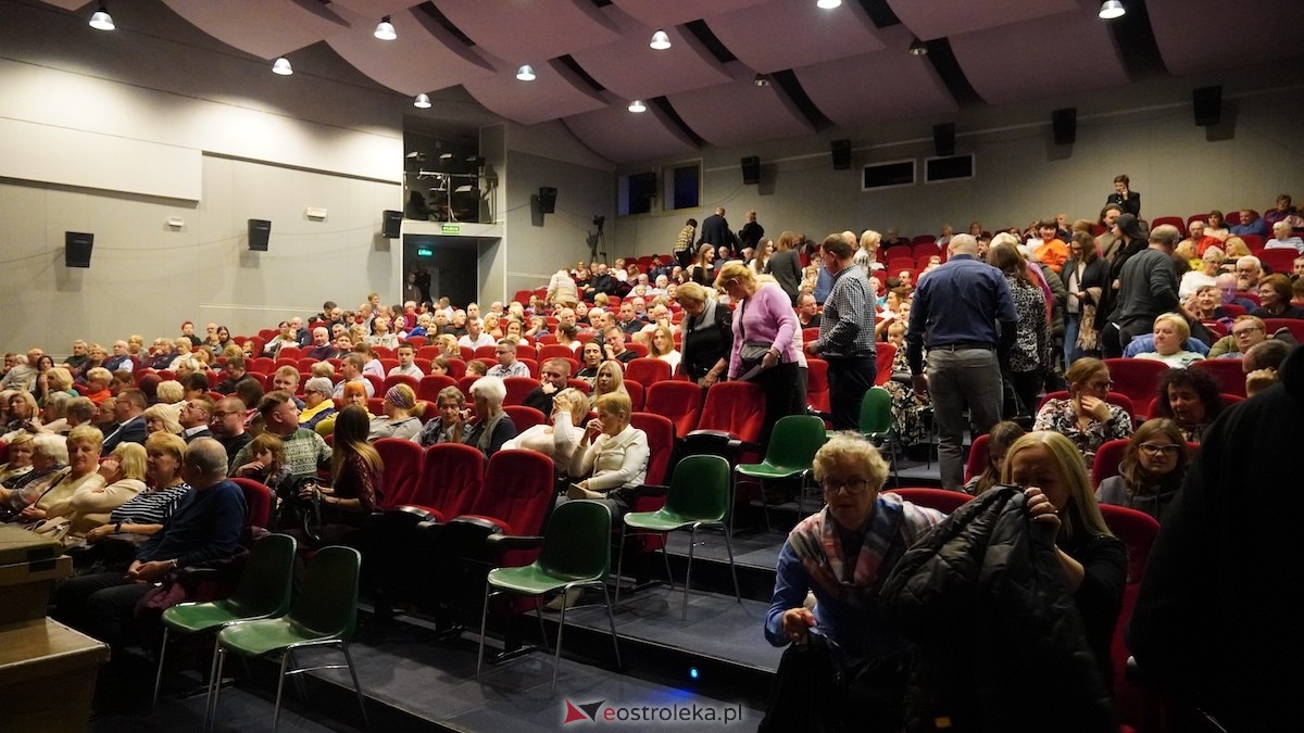 Niezwykłe spotkanie kultur w rytmie przyjaźni: Ostrołęka i Hiszpania w OCK! [10.11.2025] - zdjęcie #116 - eOstroleka.pl
