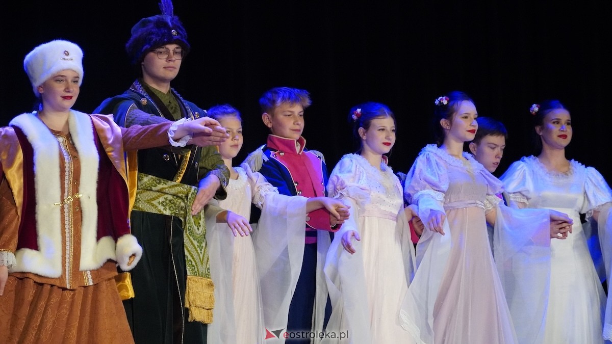 Niezwykłe spotkanie kultur w rytmie przyjaźni: Ostrołęka i Hiszpania w OCK! [10.11.2025] - zdjęcie #94 - eOstroleka.pl