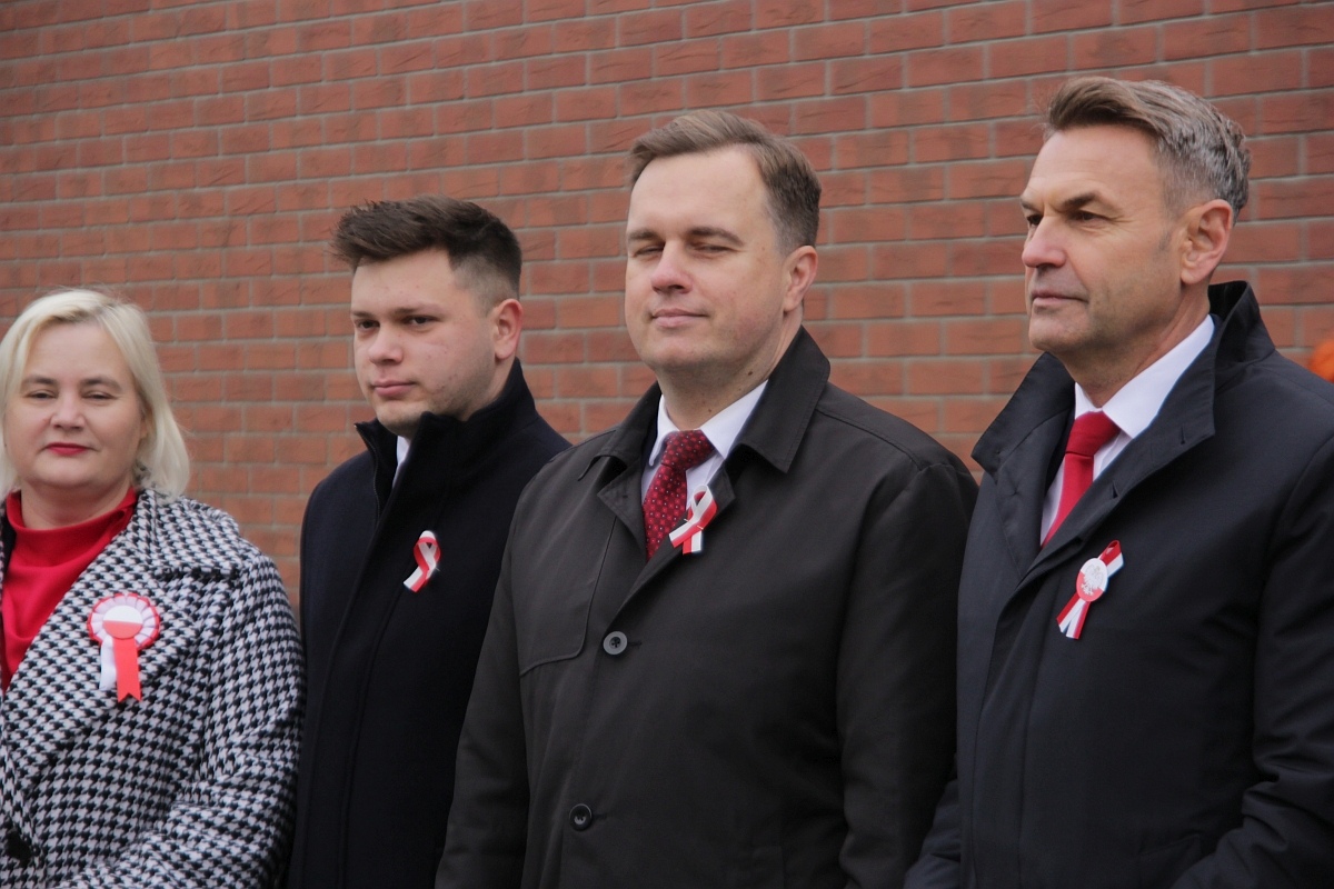 Niepodległa do Hymnu [11.11.2025] - zdjęcie #24 - eOstroleka.pl