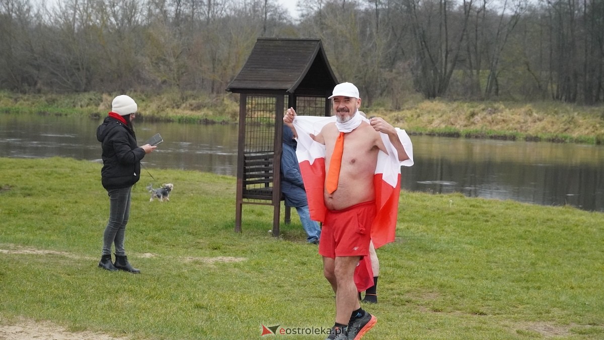 Morsowanie z flagą [11.11.2025] - zdjęcie #71 - eOstroleka.pl