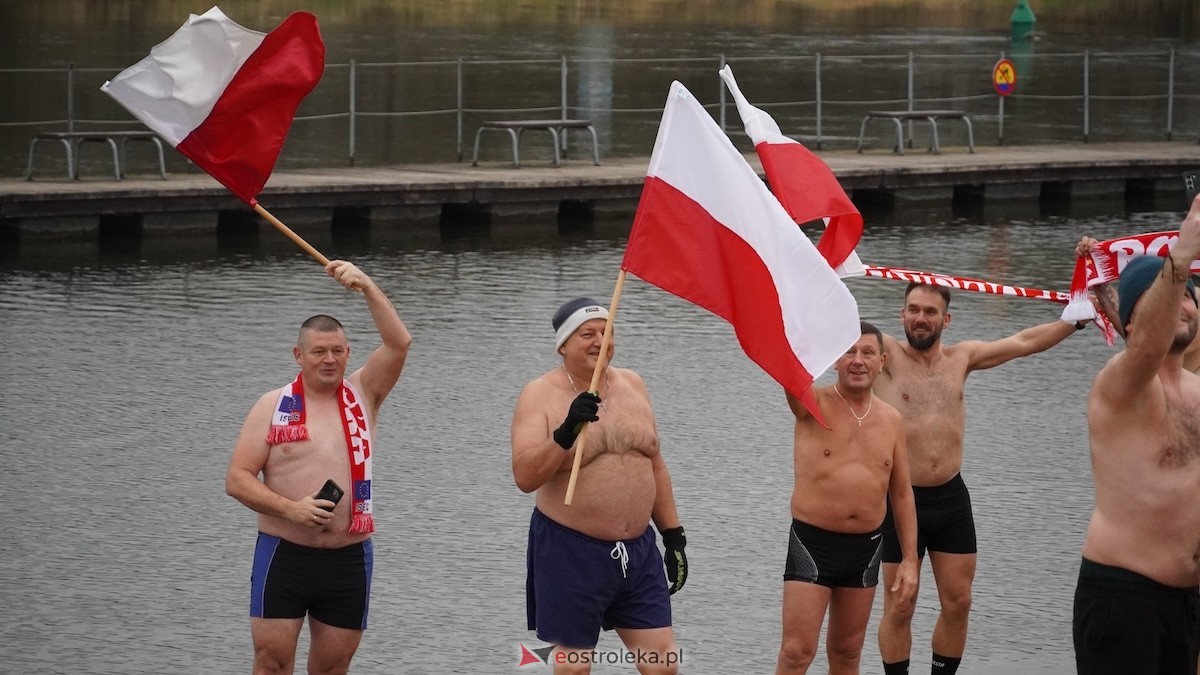 Morsowanie z flagą [11.11.2025] - zdjęcie #64 - eOstroleka.pl