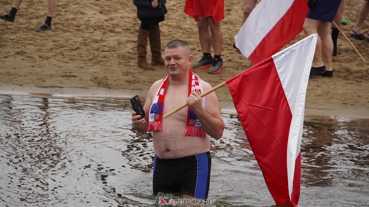 Morsowanie z flagą [11.11.2025] - zdjęcie #56 - eOstroleka.pl