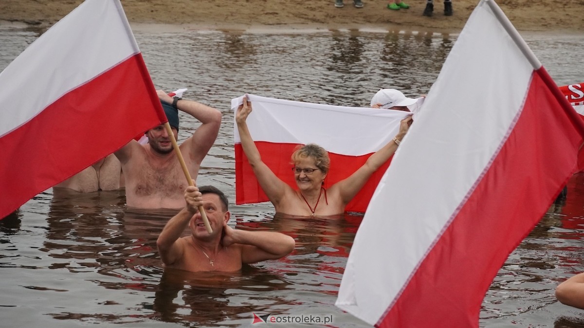 Morsowanie z flagą [11.11.2025] - zdjęcie #48 - eOstroleka.pl