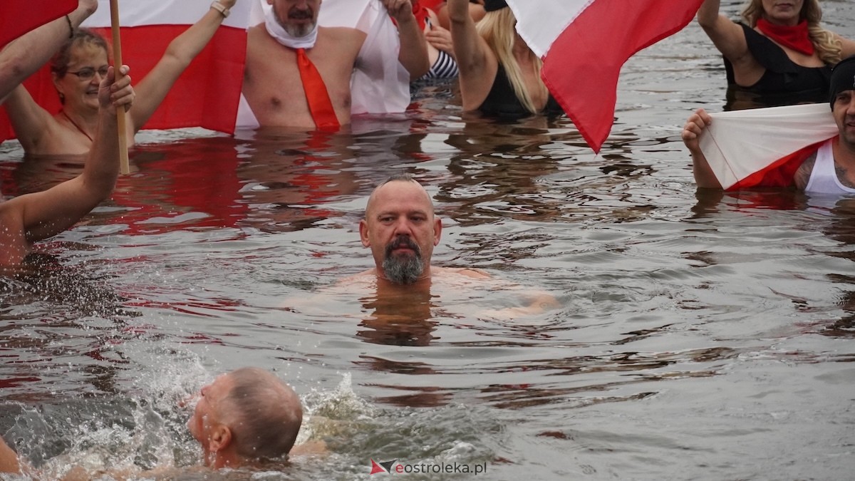Morsowanie z flagą [11.11.2025] - zdjęcie #22 - eOstroleka.pl