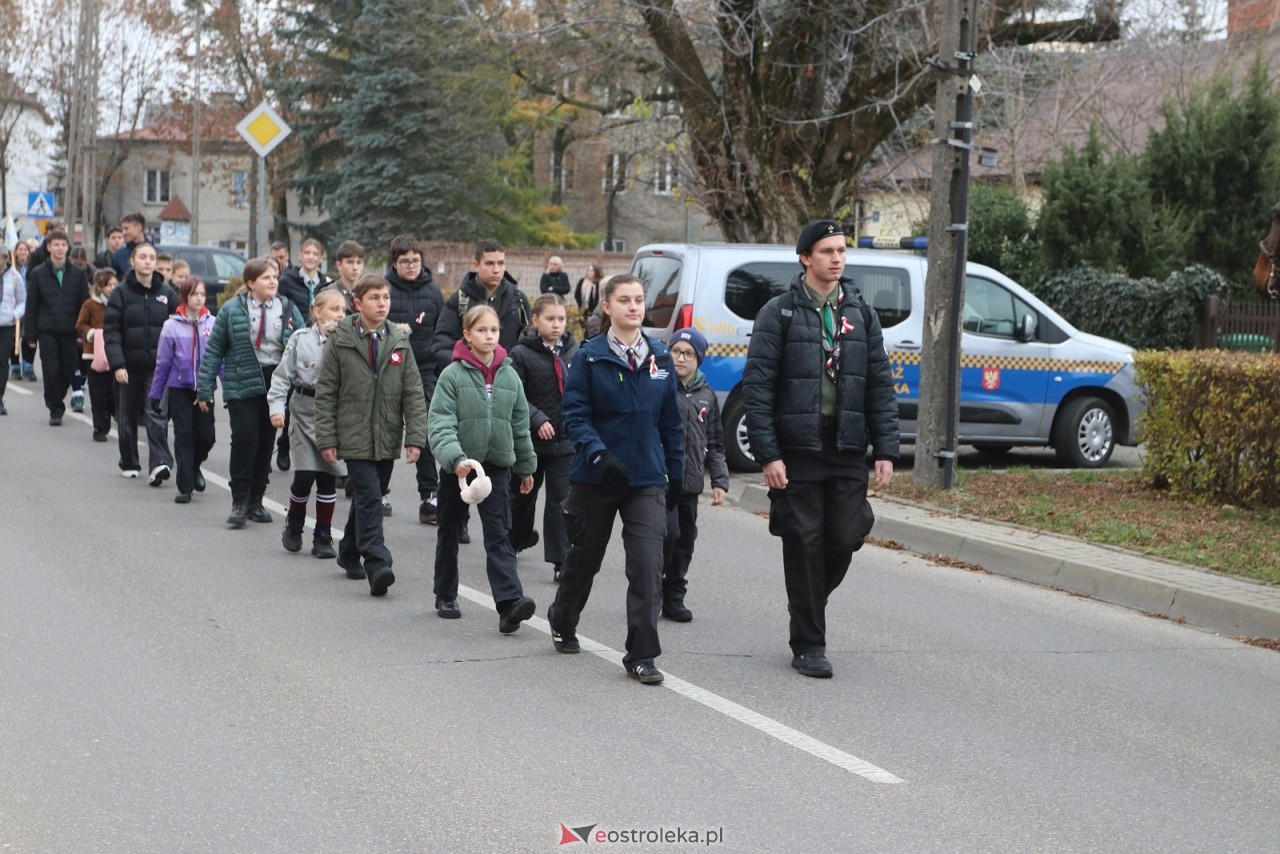 Święto Niepodległości 2025 w Ostrołęce - składanie kwiatów [11.11.2025] - zdjęcie #177 - eOstroleka.pl