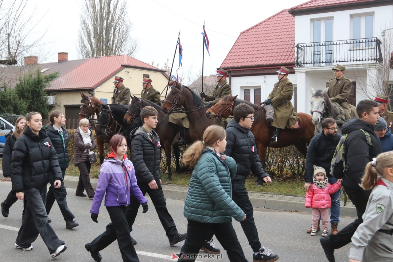 Święto Niepodległości 2025 w Ostrołęce - składanie kwiatów [11.11.2025] - zdjęcie #173 - eOstroleka.pl