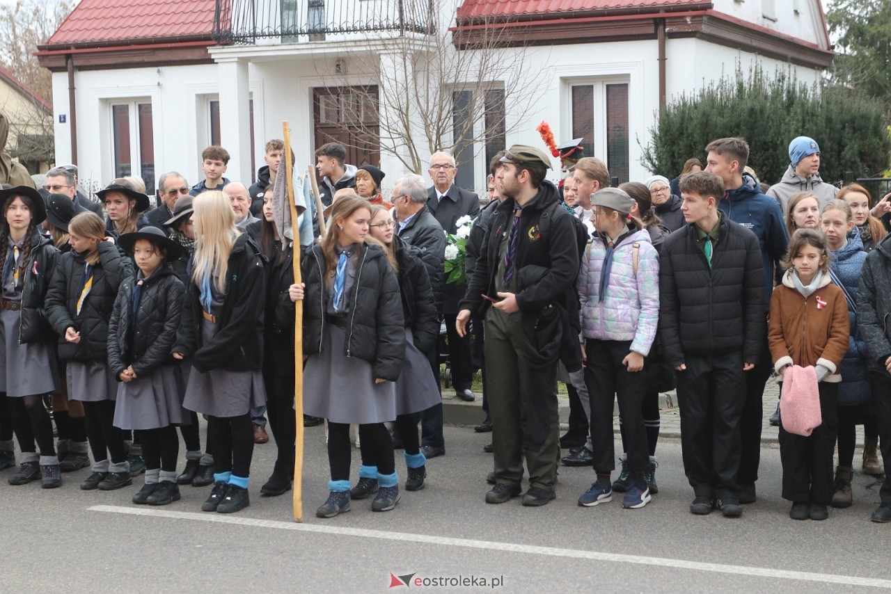 Święto Niepodległości 2025 w Ostrołęce - składanie kwiatów [11.11.2025] - zdjęcie #155 - eOstroleka.pl