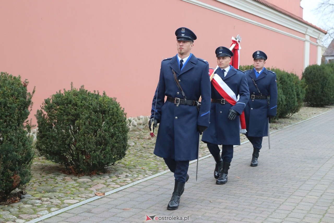 Święto Niepodległości 2025 w Ostrołęce - składanie kwiatów [11.11.2025] - zdjęcie #146 - eOstroleka.pl