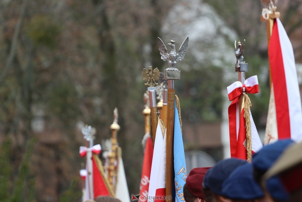 Święto Niepodległości 2025 w Ostrołęce - składanie kwiatów [11.11.2025] - zdjęcie #22 - eOstroleka.pl