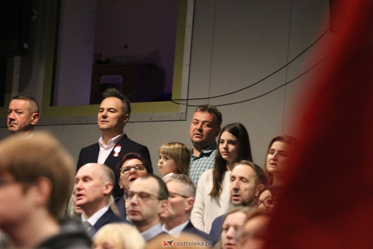 Święto Niepodległości 2025 w Ostrołęce - Sesja rady miasta [11.11.2025] - zdjęcie #52 - eOstroleka.pl