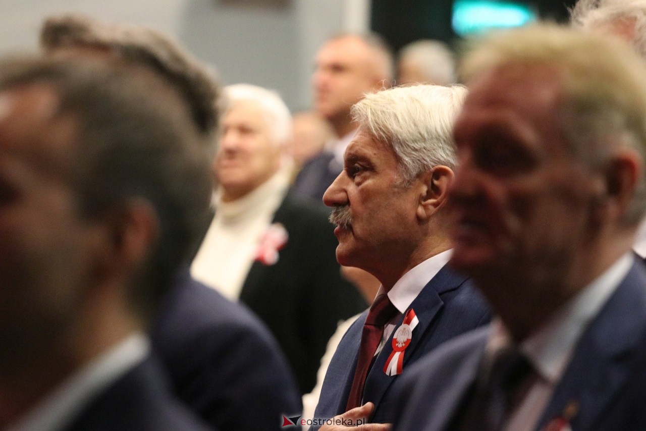 Święto Niepodległości 2025 w Ostrołęce - Sesja rady miasta [11.11.2025] - zdjęcie #51 - eOstroleka.pl