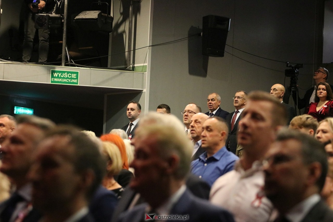 Święto Niepodległości 2025 w Ostrołęce - Sesja rady miasta [11.11.2025] - zdjęcie #48 - eOstroleka.pl